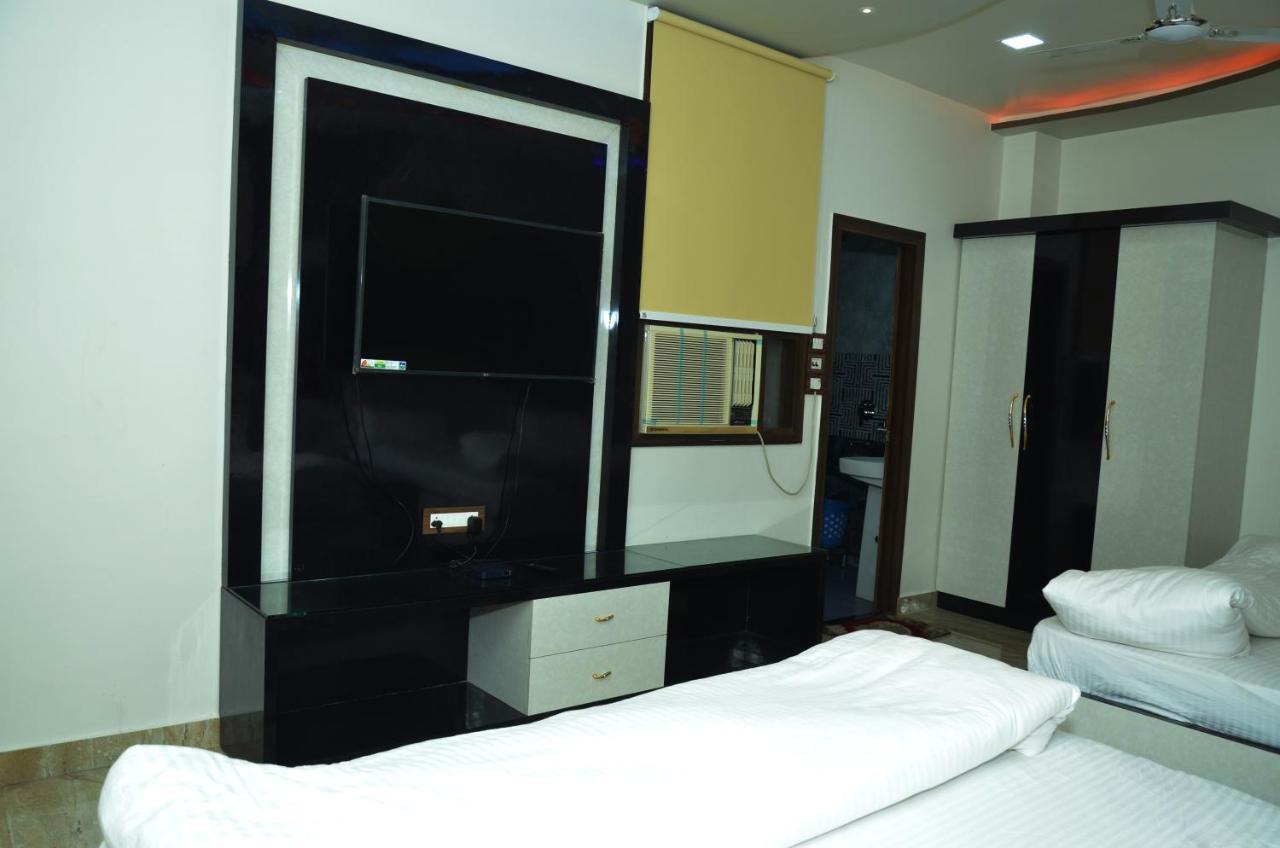 Hotel Paradise Inn Auraiya المظهر الخارجي الصورة
